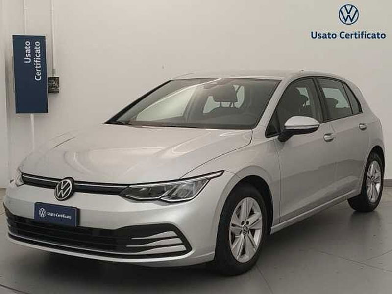 Volkswagen Golf Variant 1.0 eTSI EVO DSG Life del 2021 usata a Busto Arsizio