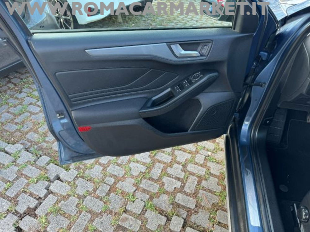 Ford Focus Station Wagon usata a Roma (12)