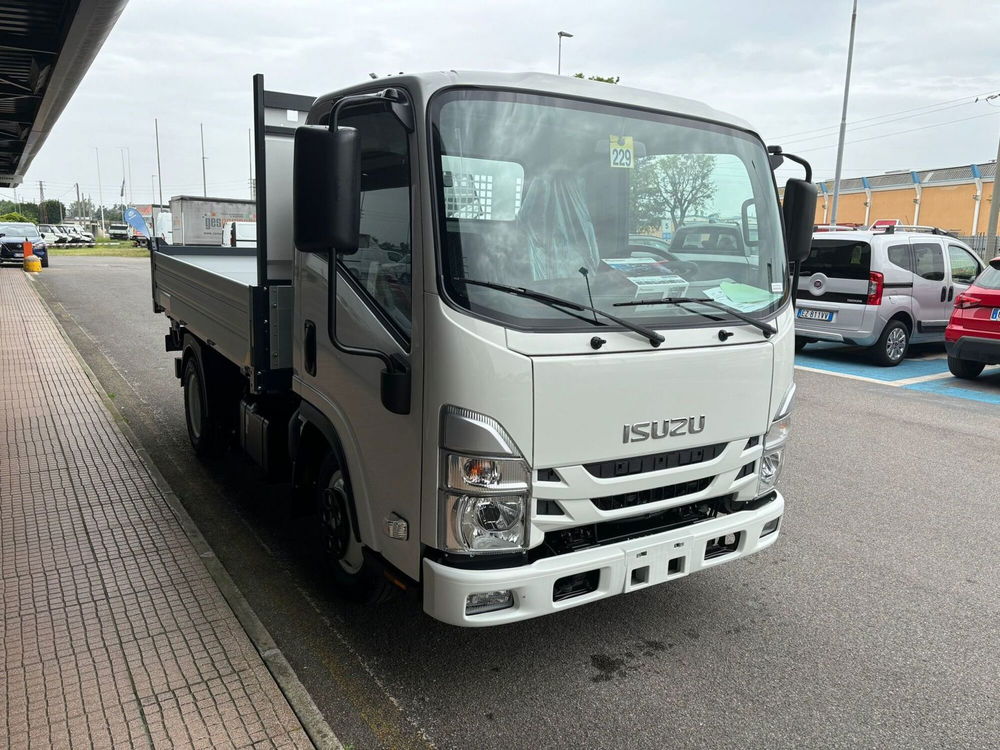 Isuzu M21 nuova a Bergamo (3)