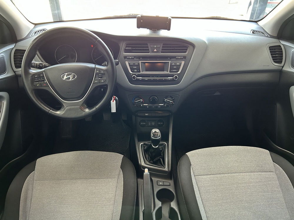 Hyundai i20 usata a Avellino (20)