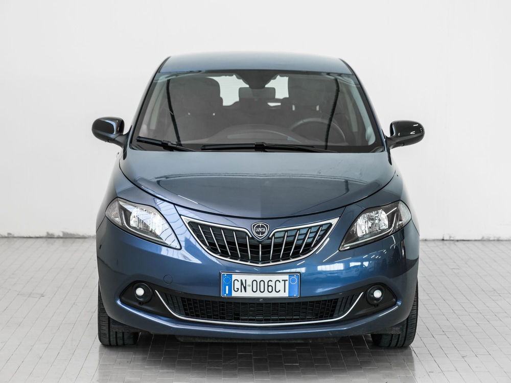 Lancia Ypsilon usata a Prato (2)