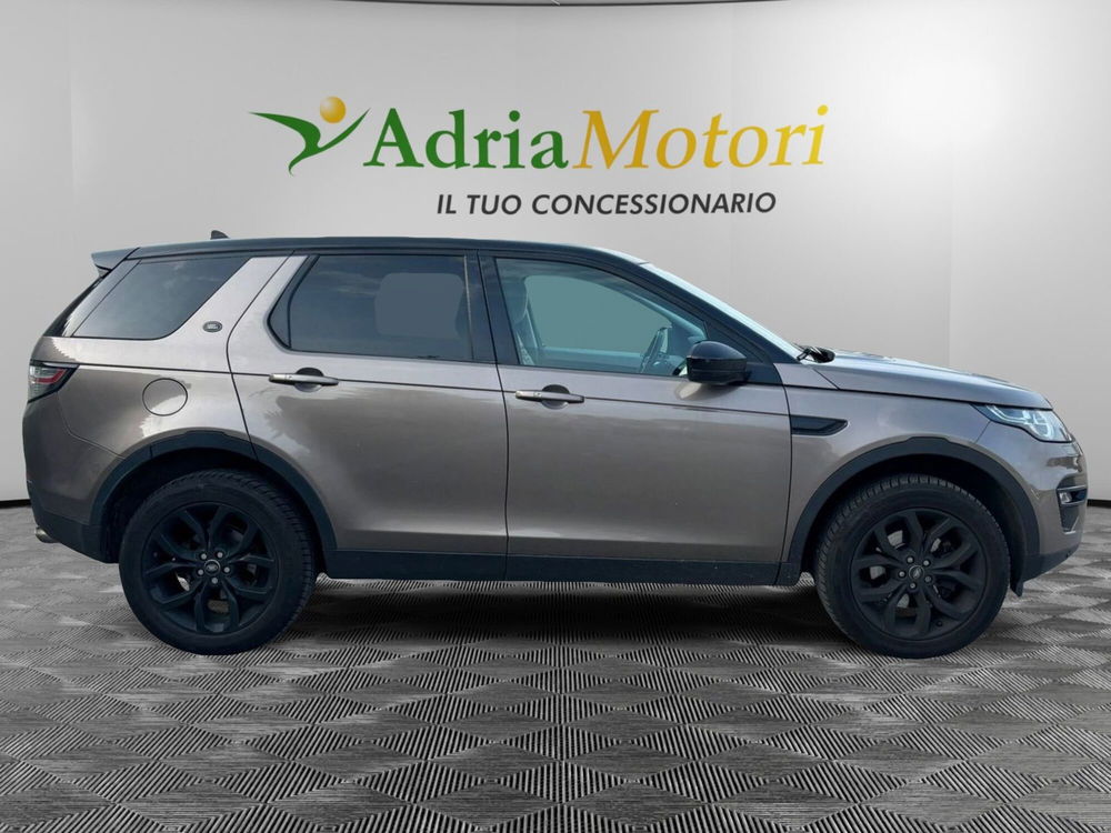 Land Rover Discovery Sport usata a Pordenone (5)