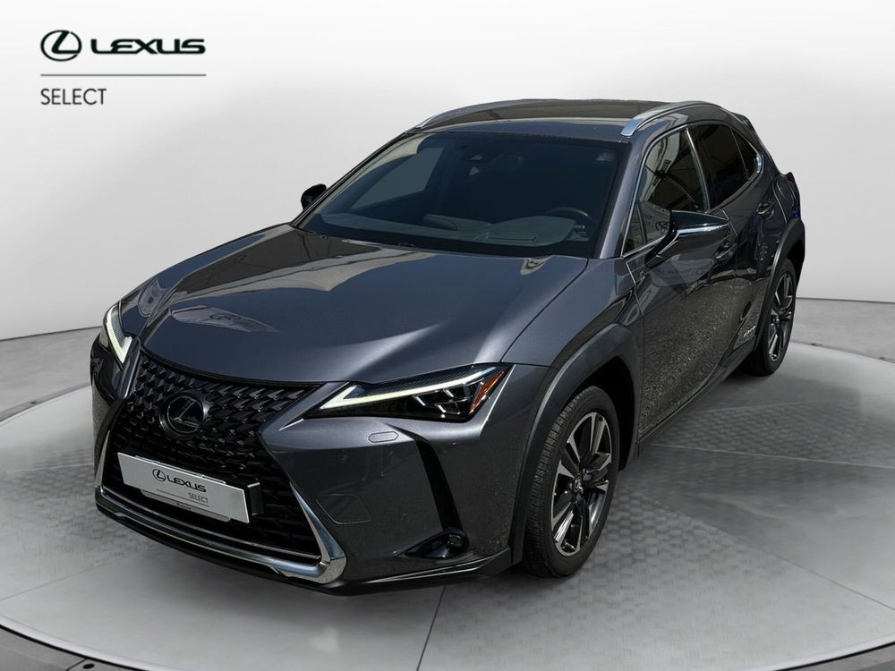 Lexus UX usata a Como