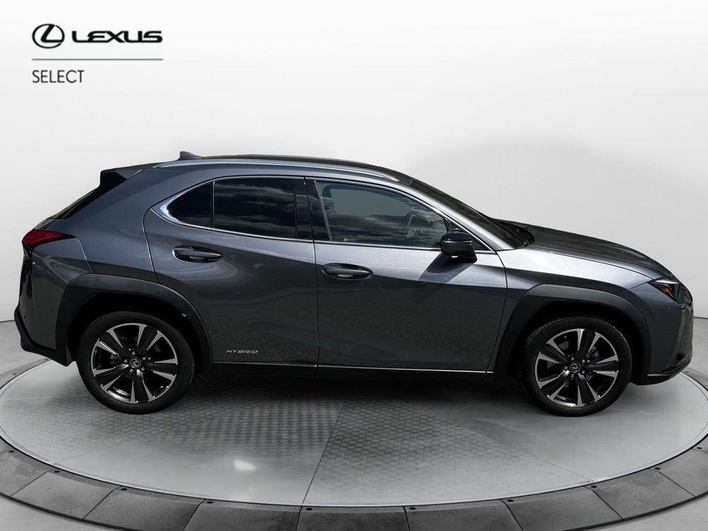 Lexus UX usata a Como (5)