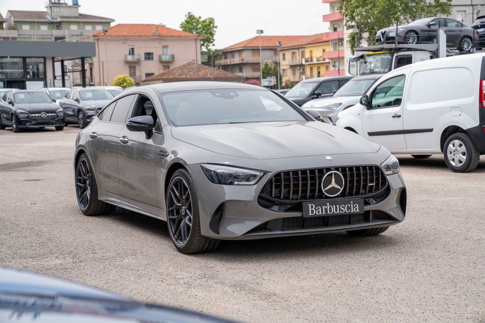 Mercedes-Benz AMG GT Coupé 4 nuova a Pescara (3)