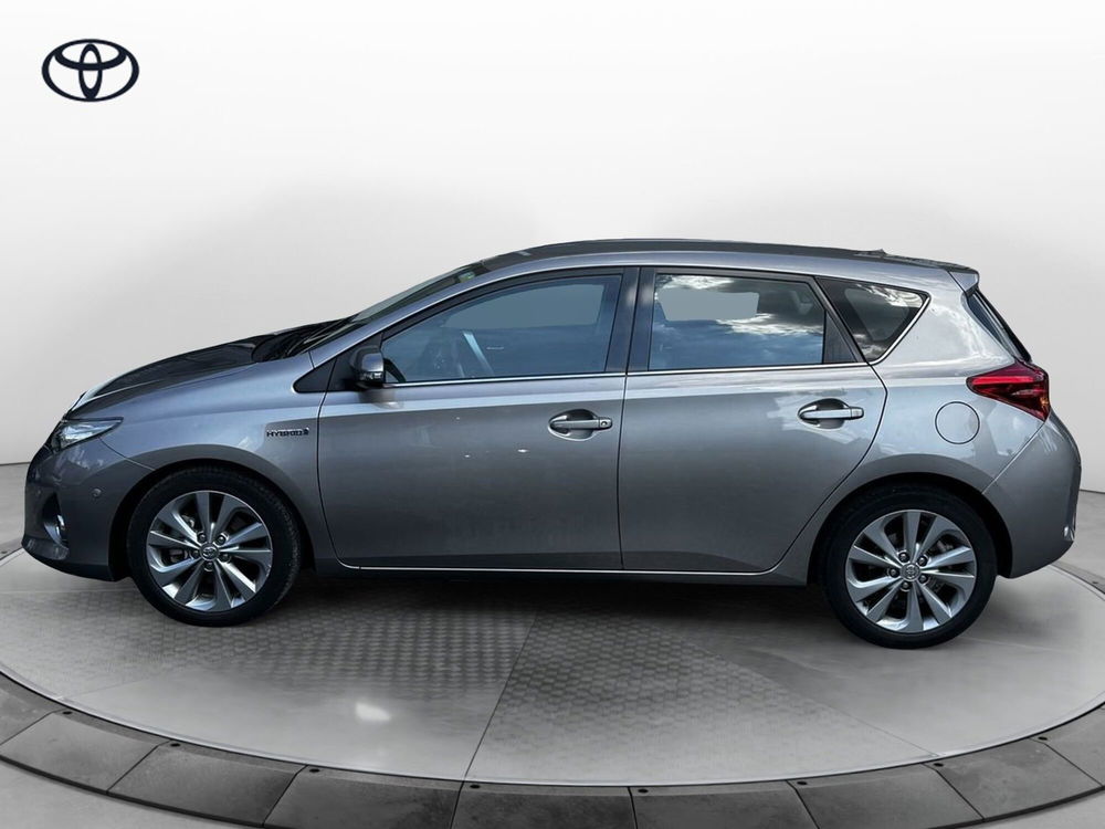 Toyota Auris usata a Como (9)