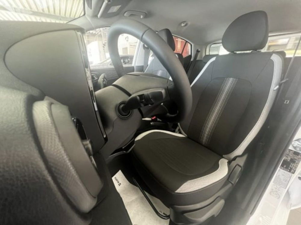 Hyundai i10 nuova a Padova (8)