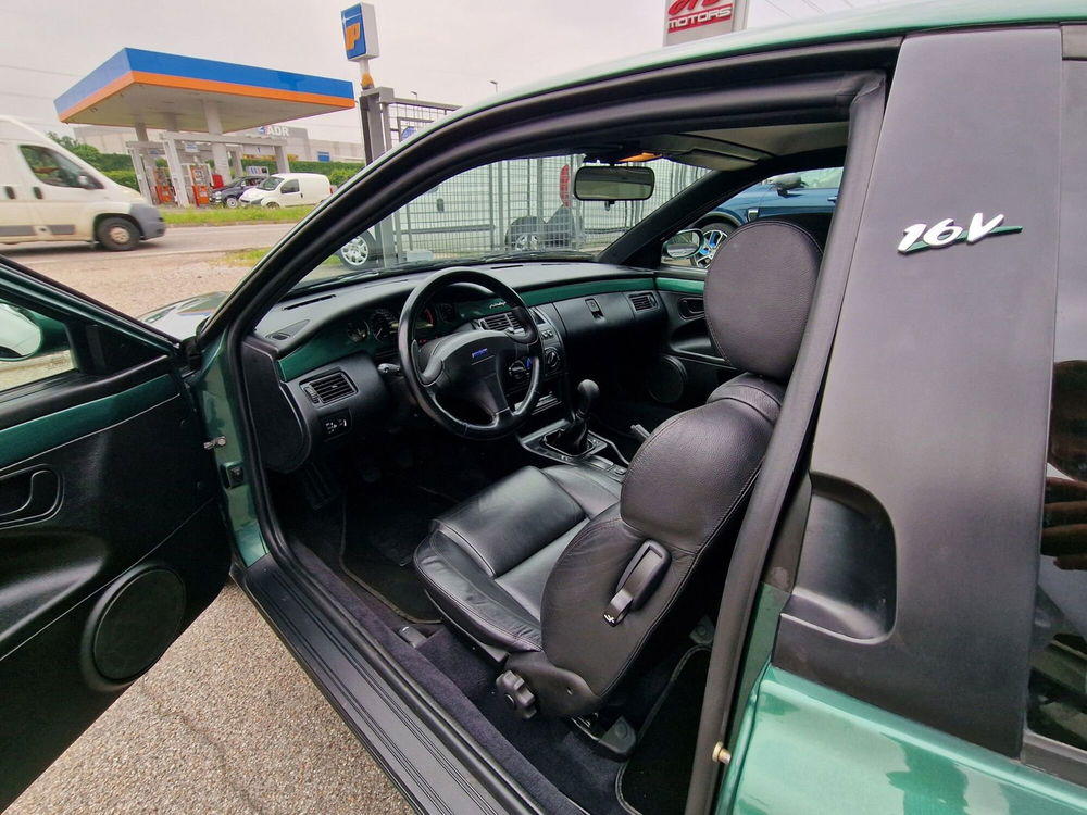 Fiat Coupé usata a Varese (9)