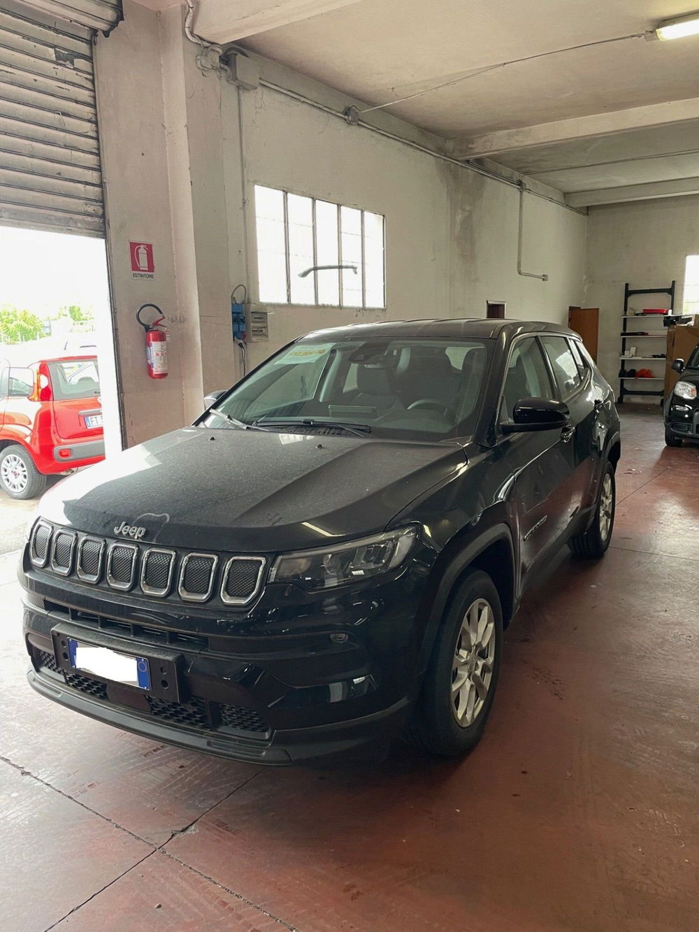 Jeep Compass nuova a Lucca