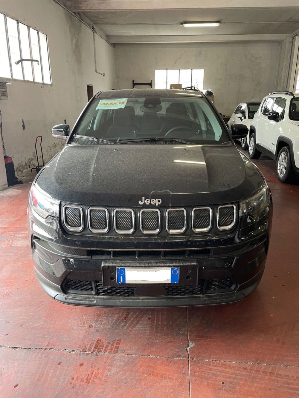 Jeep Compass nuova a Lucca (2)