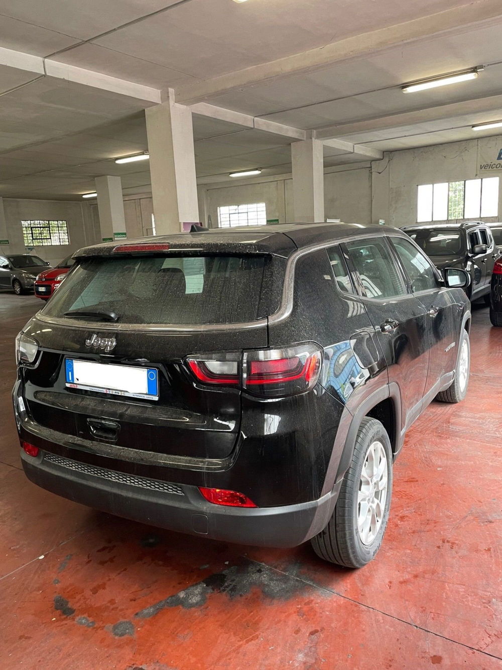 Jeep Compass nuova a Lucca (4)