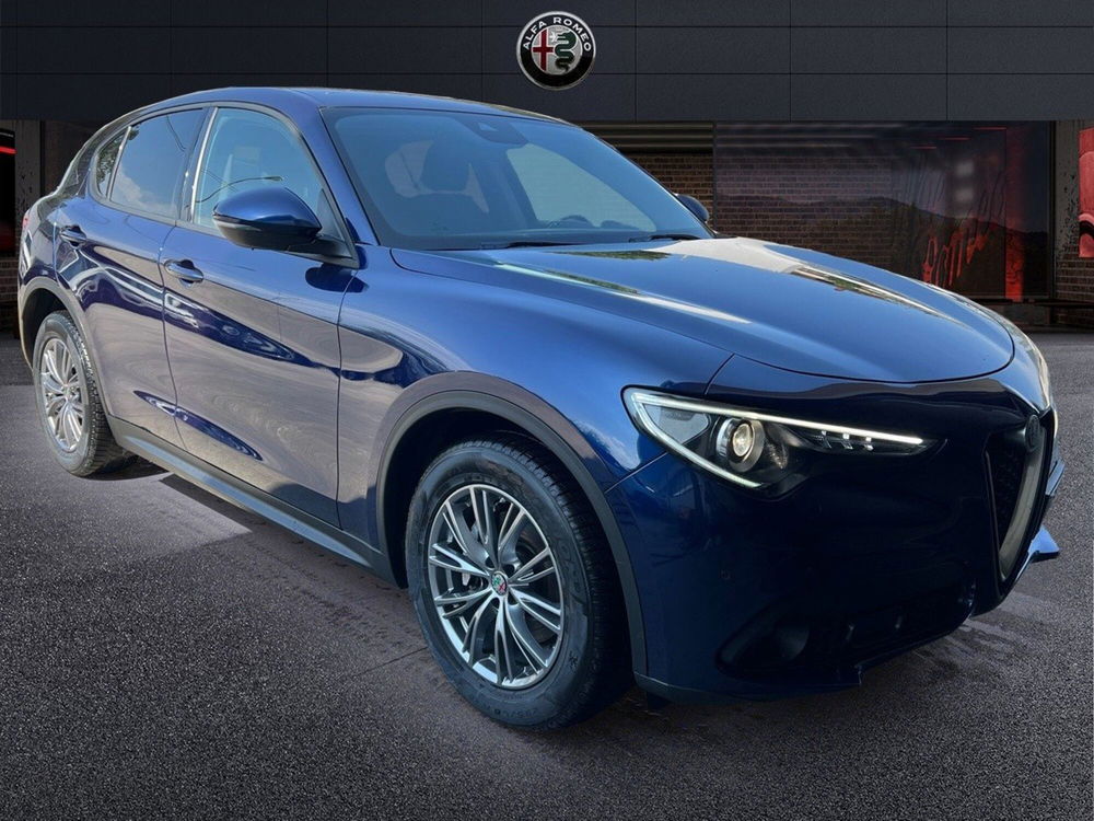 Alfa Romeo Stelvio usata a Teramo (3)