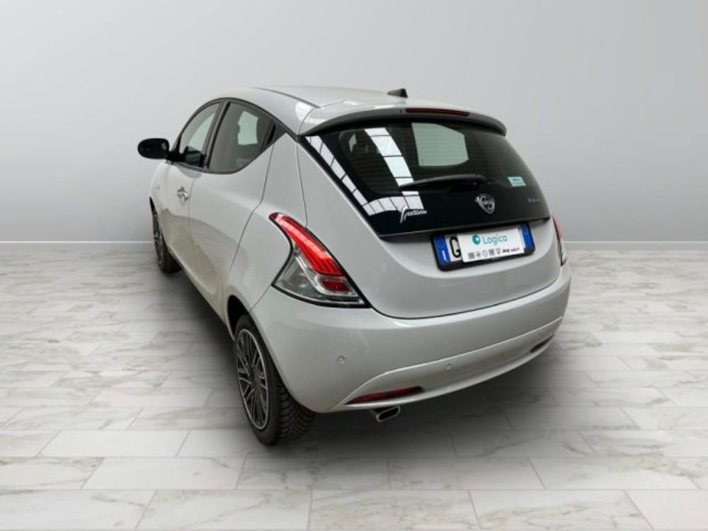 Lancia Ypsilon usata a Biella (4)