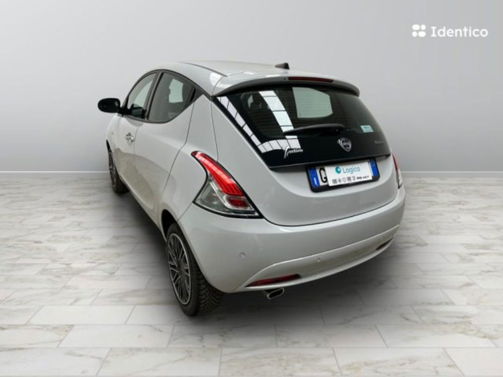 Lancia Ypsilon usata a Biella (4)