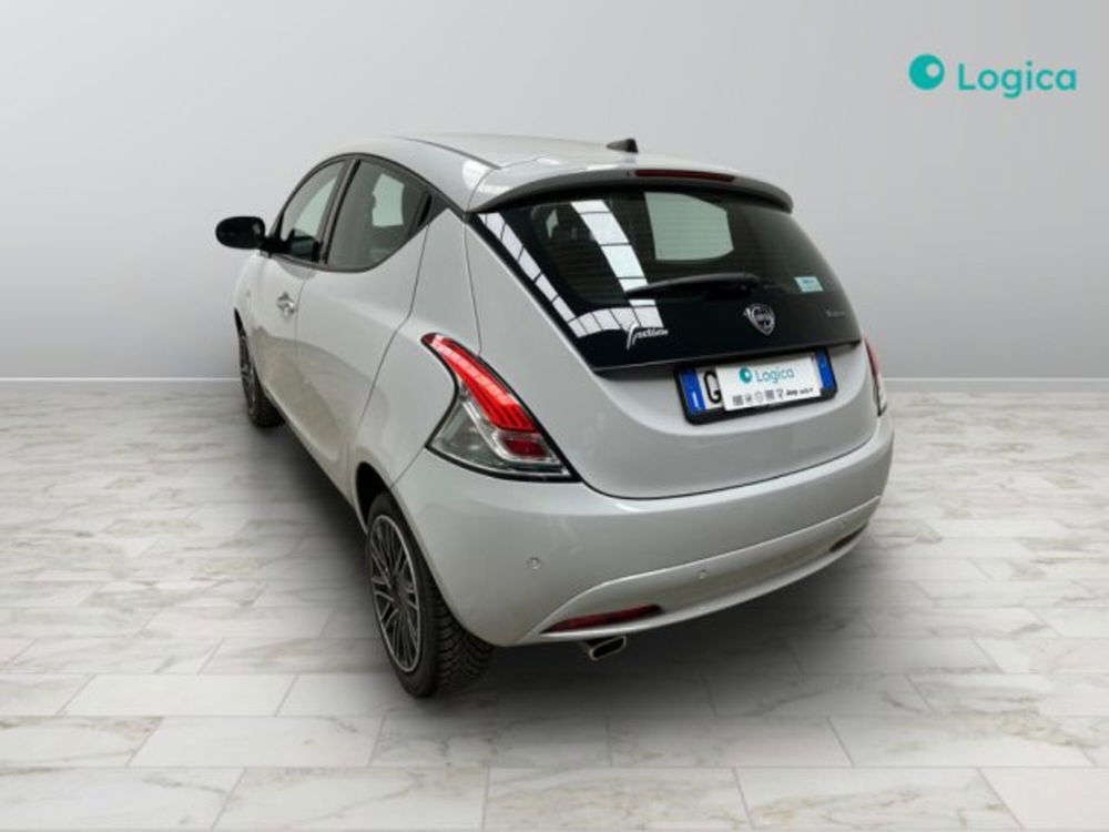 Lancia Ypsilon usata a Biella (4)