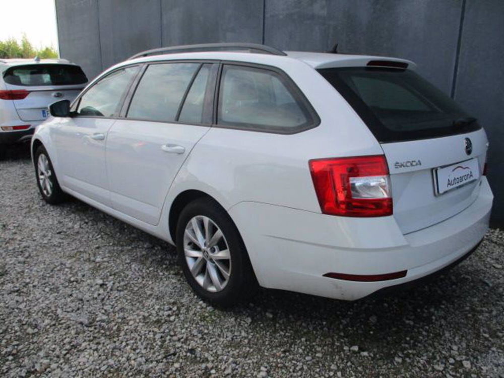 Skoda Octavia Station Wagon usata a Novara (3)