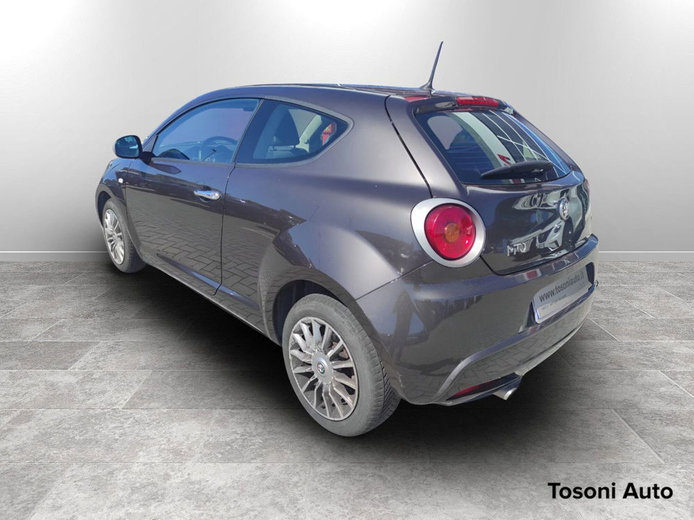 Alfa Romeo MiTo usata a Siena (7)