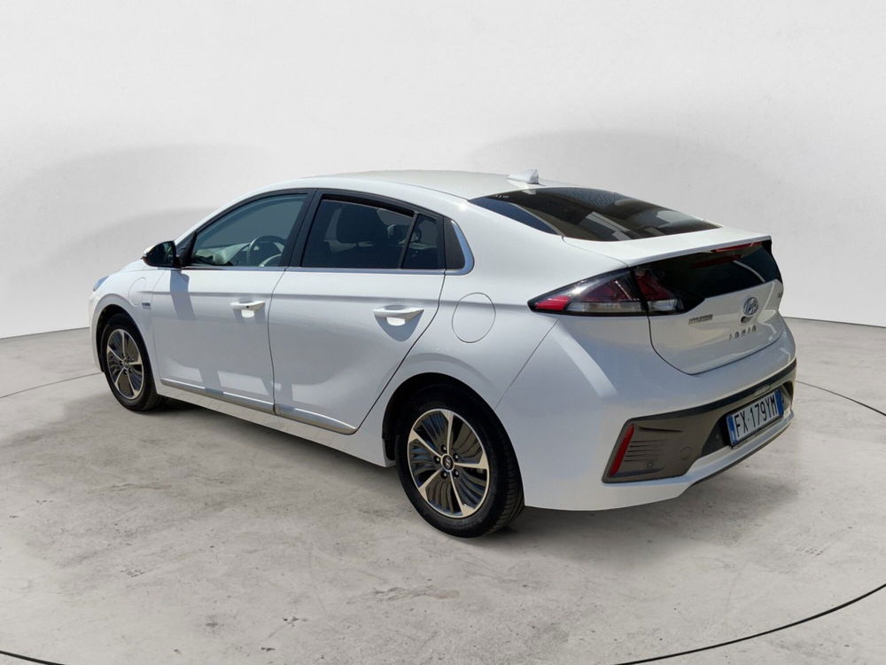 Hyundai Ioniq usata a Perugia (6)