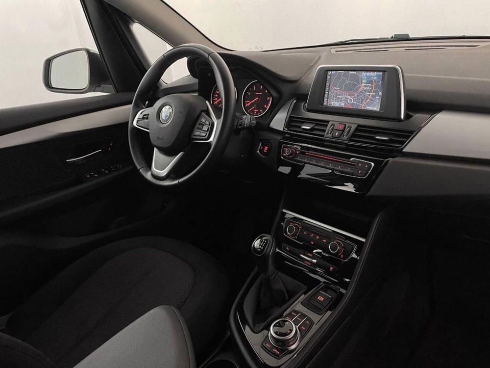 BMW Serie 2 Active Tourer usata a Torino (11)