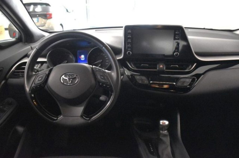 Toyota Toyota C-HR usata a Padova (9)