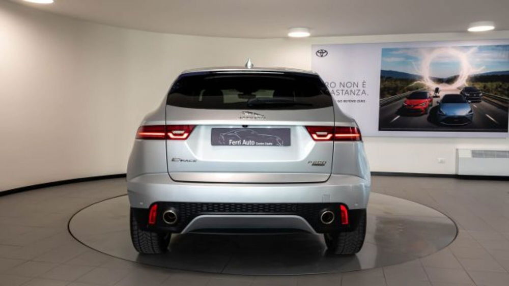 Jaguar E-Pace usata a Padova (5)