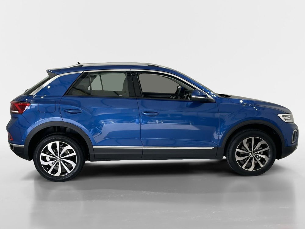 Volkswagen T-Roc nuova a Massa-Carrara (6)