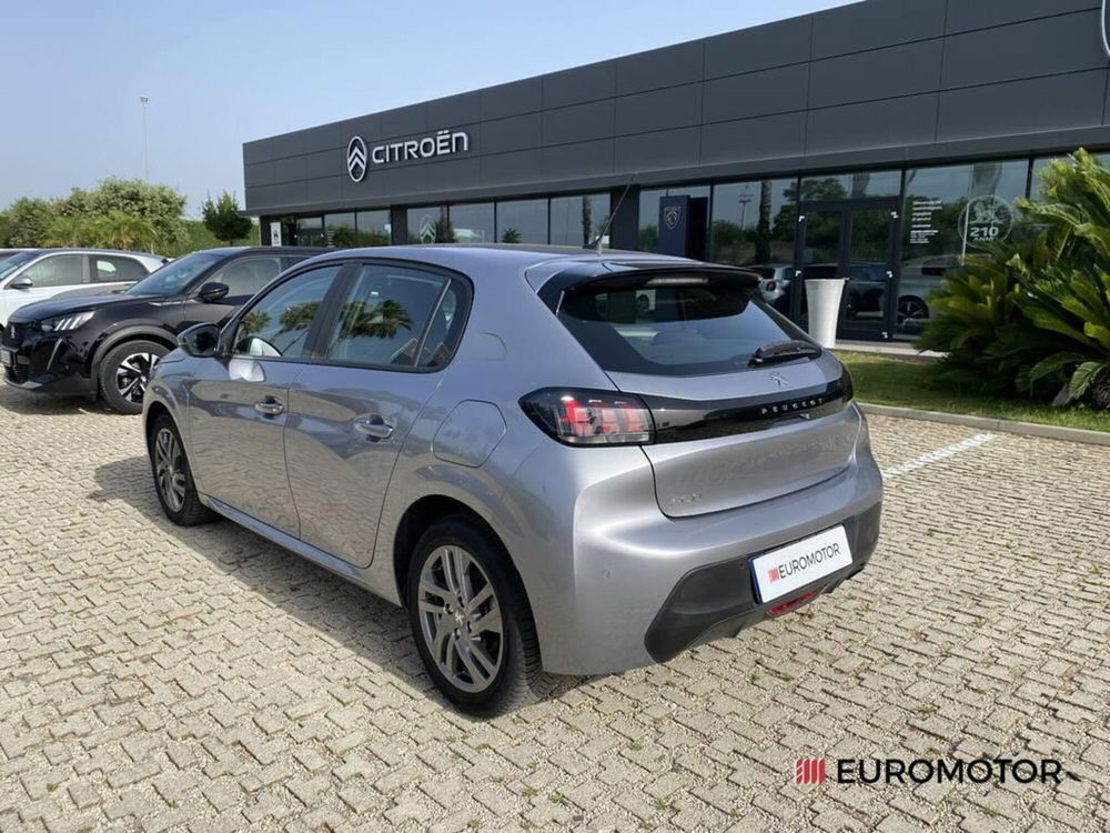 Peugeot 208 usata a Bari (7)