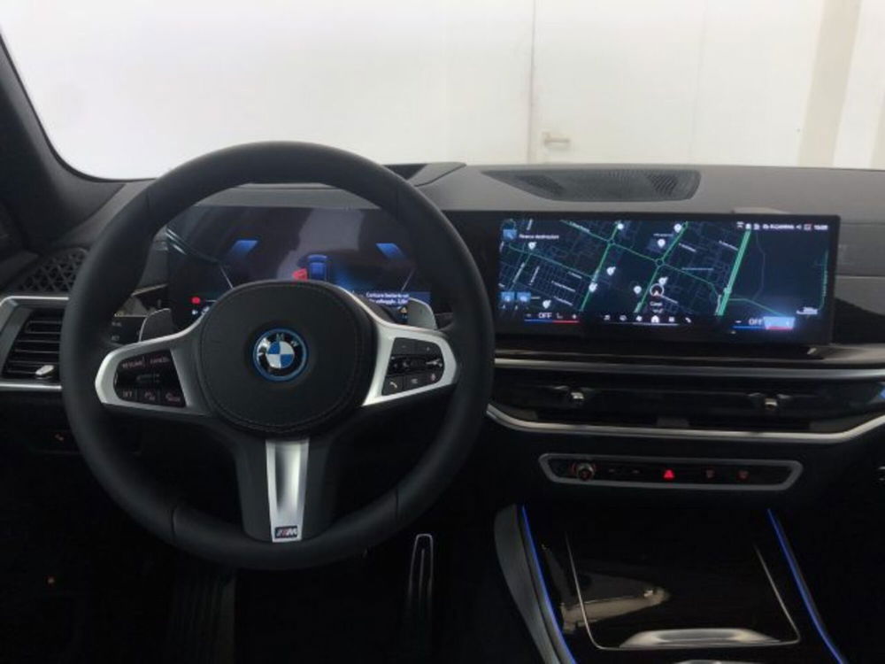 BMW X5 nuova a Modena (8)