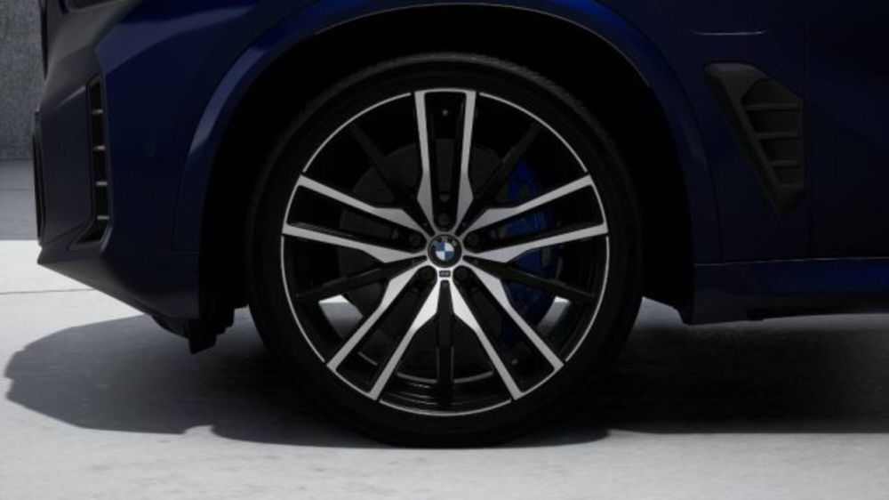 BMW X5 nuova a Modena (8)