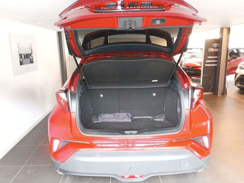 Toyota Toyota C-HR usata a Vicenza (8)