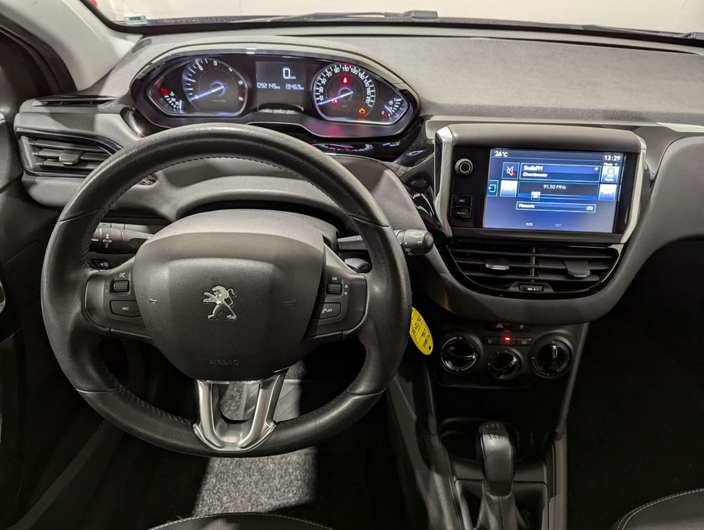 Peugeot 208 usata a Trento (9)