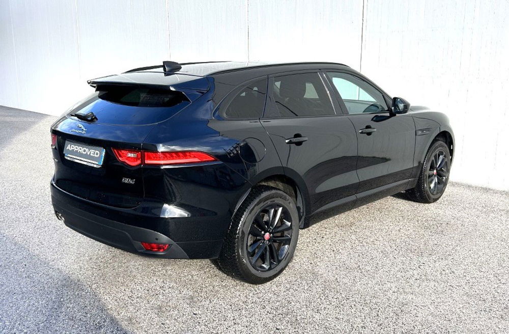 Jaguar F-Pace usata a Trento (2)