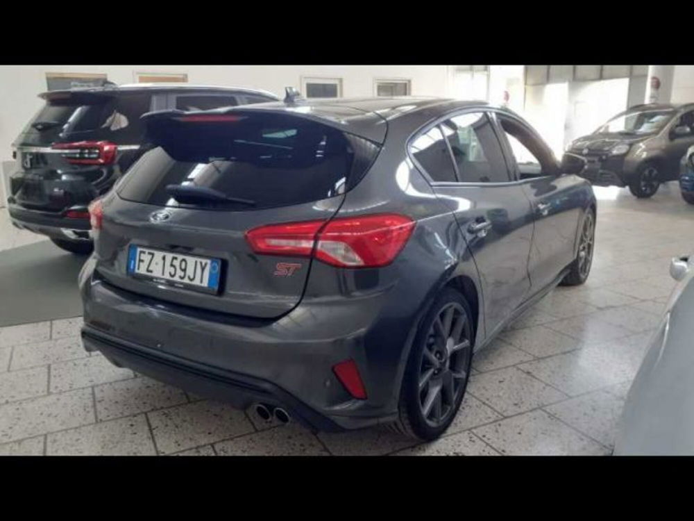 Ford Focus usata a Lecce (18)