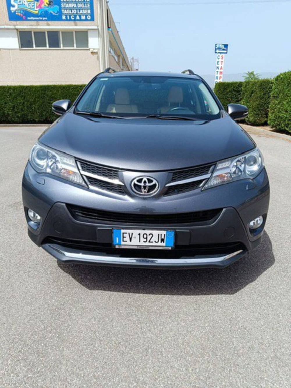 Toyota Rav4 usata a Cosenza (4)