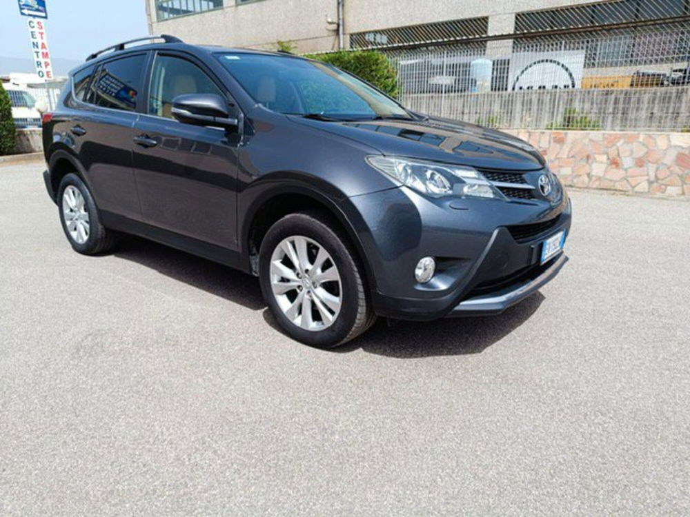 Toyota Rav4 usata a Cosenza (6)