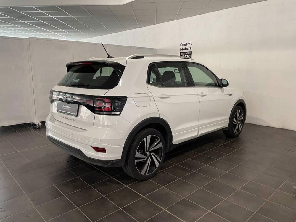 Volkswagen T-Cross usata a Torino (3)