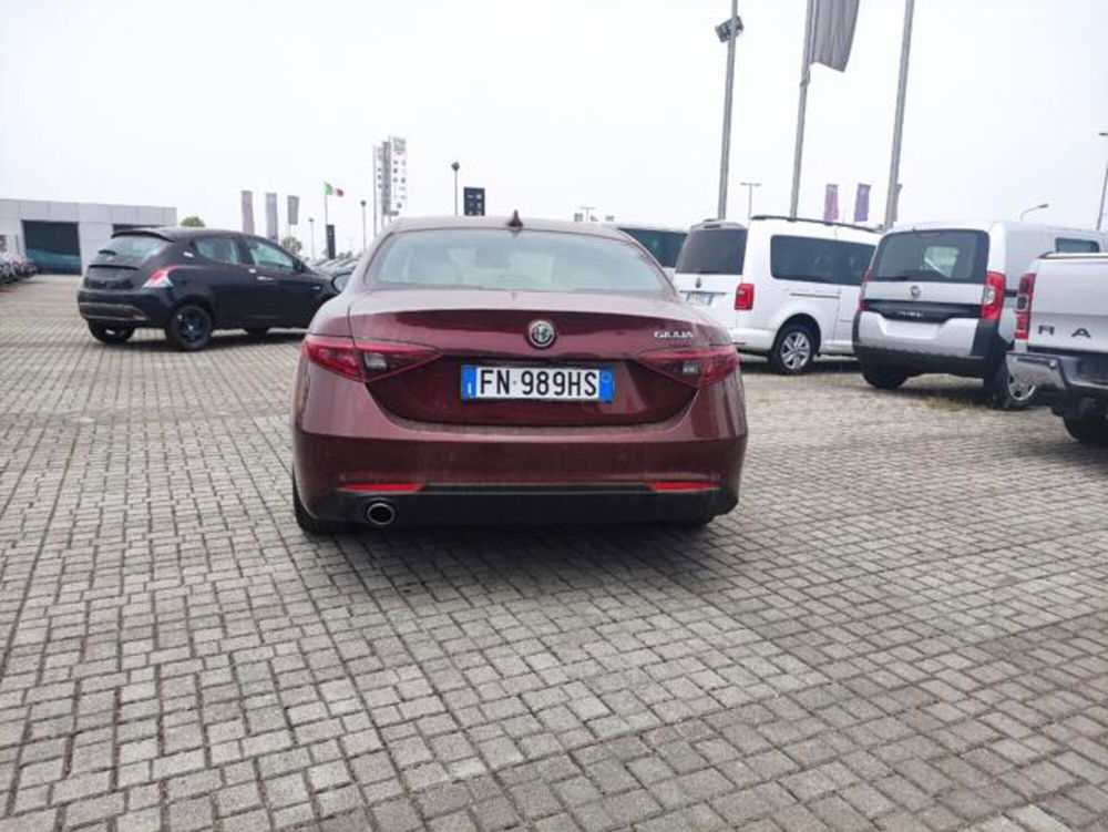 Alfa Romeo Giulia usata a Frosinone (5)