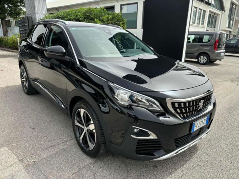 Peugeot 3008 usata a Pesaro-Urbino (2)