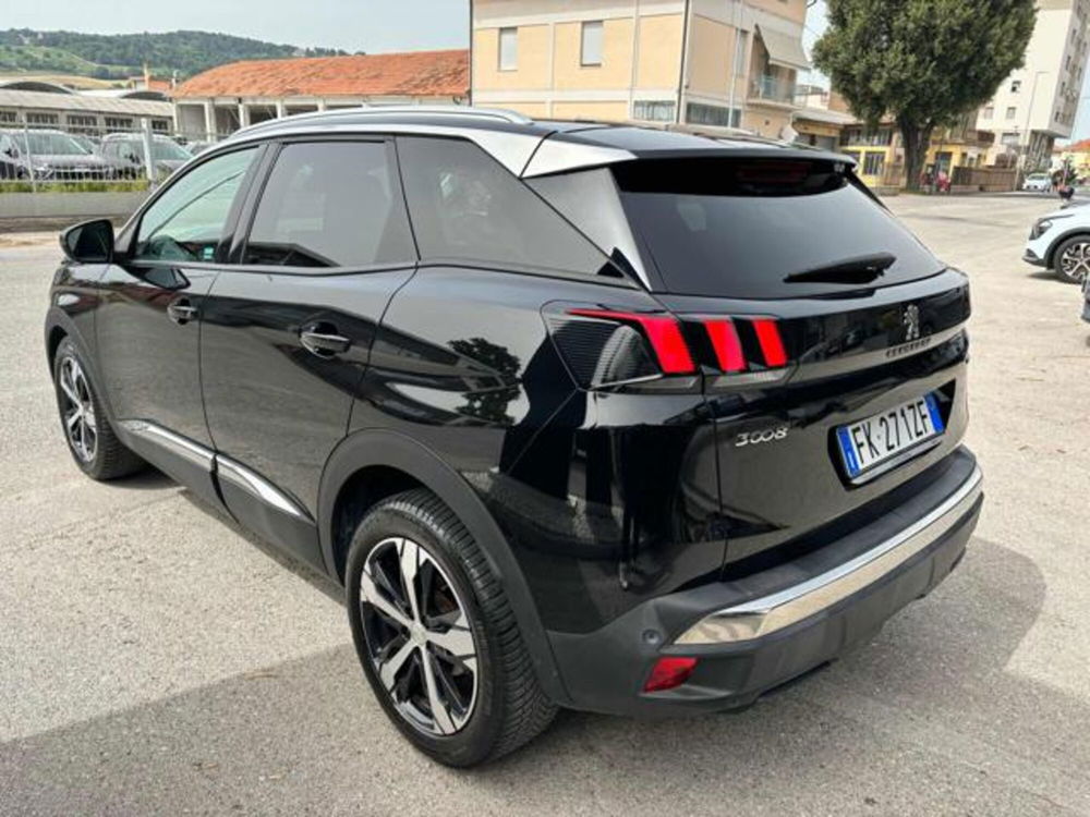 Peugeot 3008 usata a Pesaro-Urbino (4)