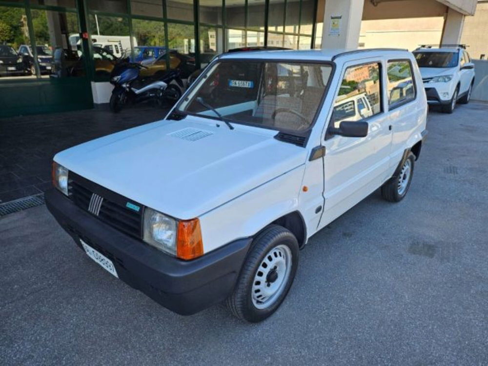 Fiat Panda nuova a Genova (2)