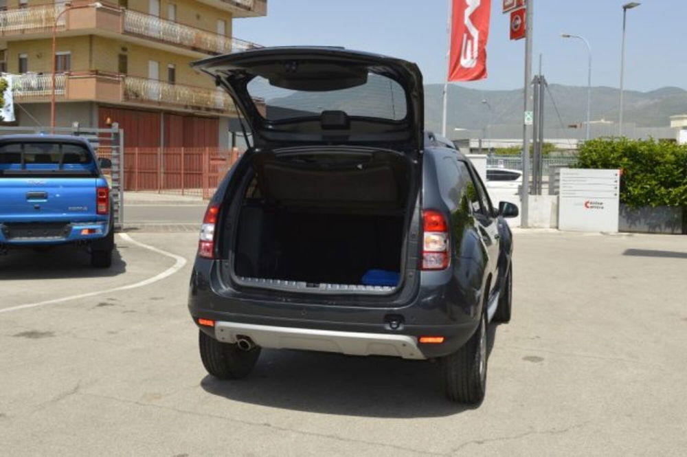 Dacia Duster usata a Latina (7)