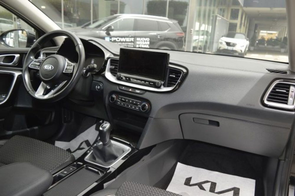 Kia XCeed usata a Latina (9)