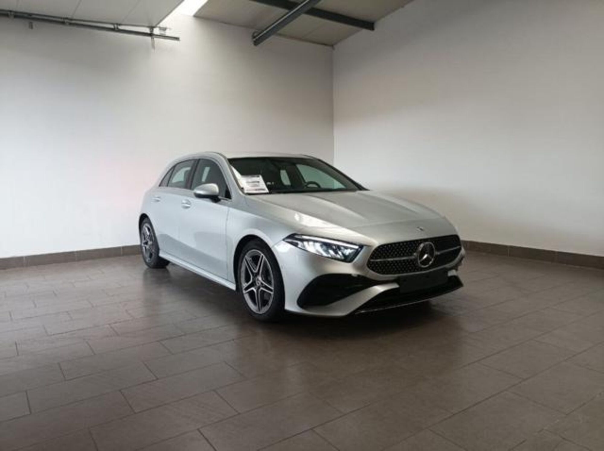 Mercedes-Benz Classe A 180 d AMG Line Advanced Plus auto del 2023 usata a Magenta