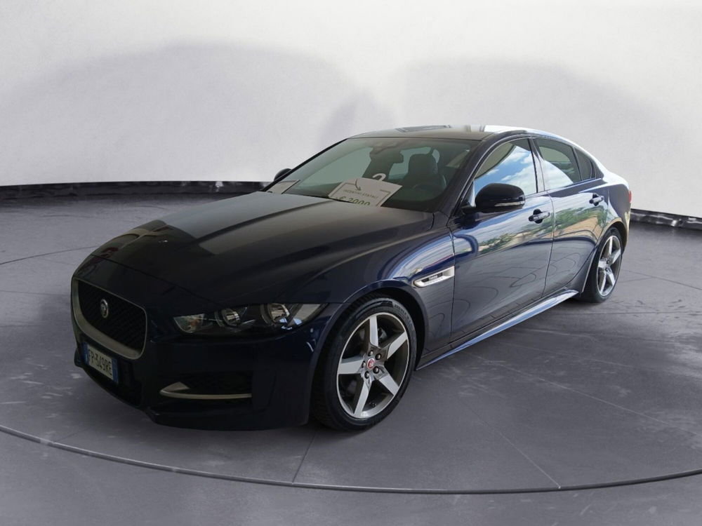 Jaguar XE usata a Lecce