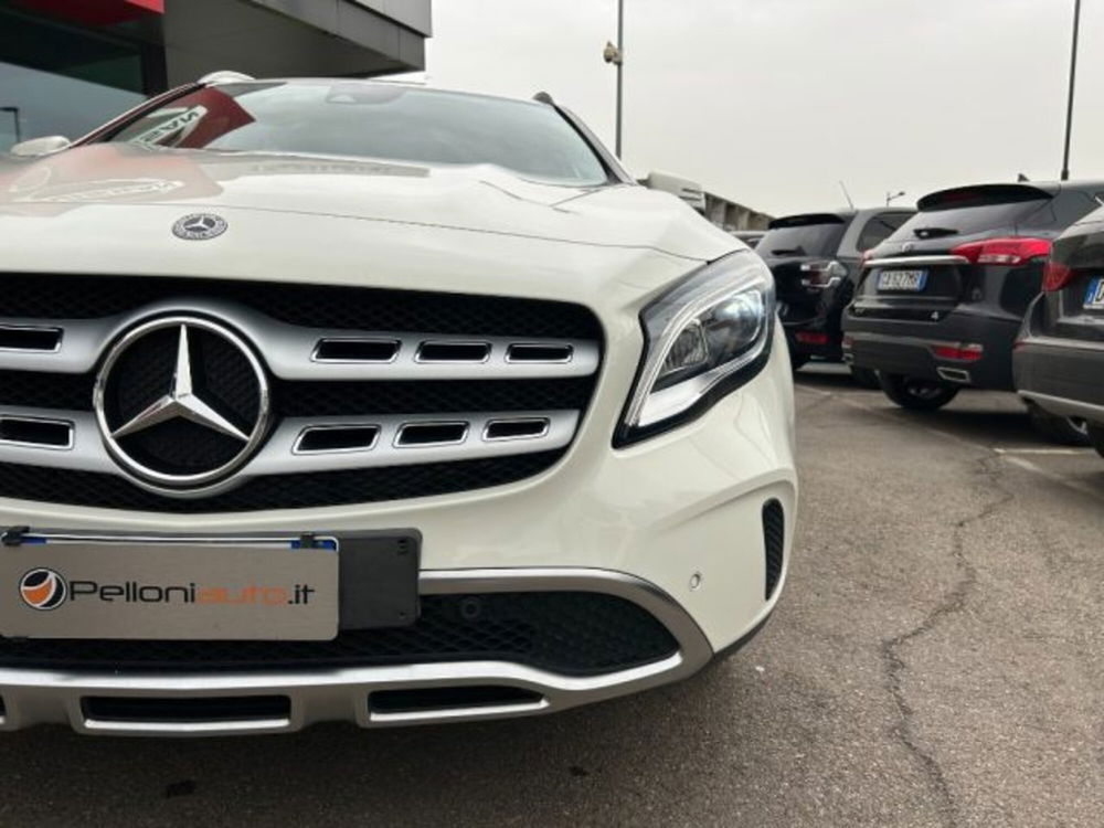 Mercedes-Benz GLA SUV usata a Modena (6)