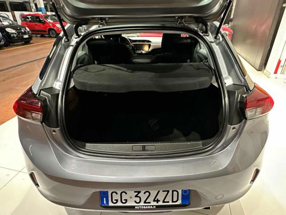 Opel Corsa usata a Milano (11)