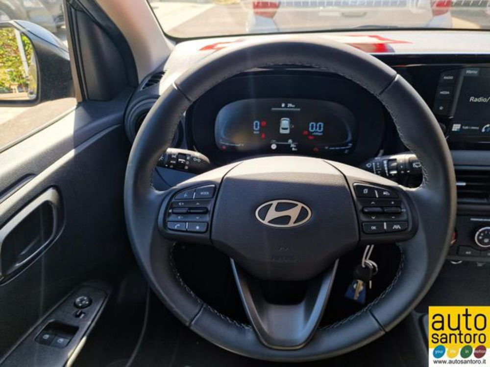 Hyundai i10 nuova a Salerno (13)