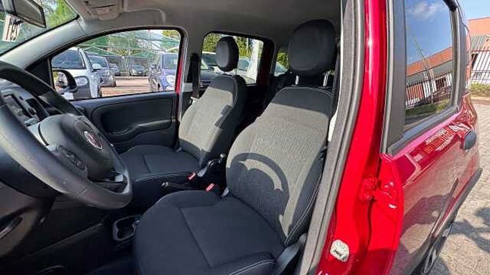 Fiat Panda Cross usata a Milano (11)