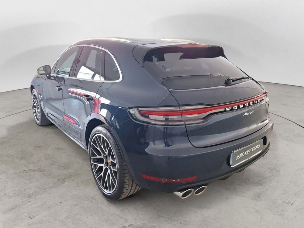 Porsche Macan usata a Bari (4)