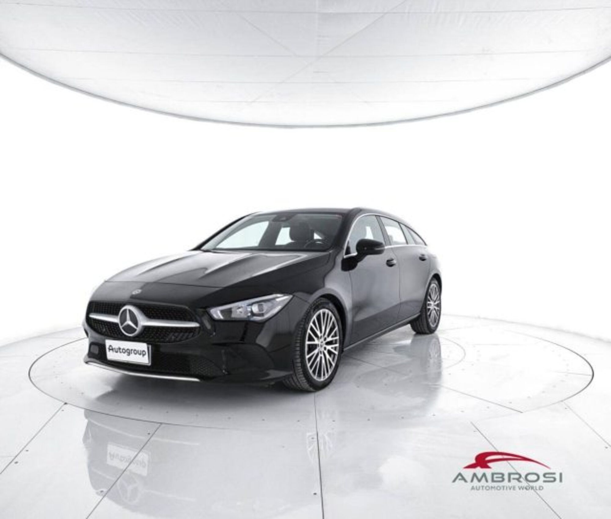 Mercedes-Benz CLA Shooting Brake 180 d Automatic Shooting Brake Executive  del 2022 usata a Corciano